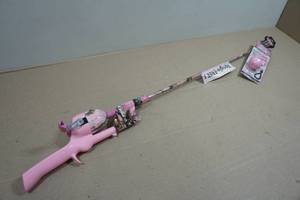 Realtree Tangle Free Kids Fishing Rod - Pink
