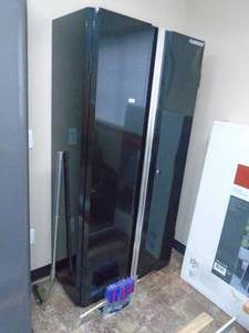 Husky cabinet. 72 x 37 x 18. With keys. As shown. CASH ON SITE ONLY. PICKUP IS MONDAY MAY 4TH FROM 11 AM TO 4 PM. REGARDLESS WHAT THE SCHEDULE STATES.