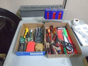 2 flats of misc tools. As shown. CASH ON SITE ONLY. PICKUP IS MONDAY MAY 4TH FROM 11 AM TO 4 PM. REGARDLESS WHAT THE SCHEDULE STATES.