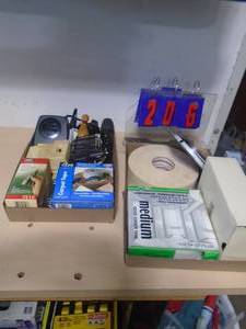 Drywall tapeignitor & carpet tape. As shown. CASH ON SITE ONLY. PICKUP IS MONDAY MAY 4TH FROM 11 AM TO 4 PM. REGARDLESS WHAT THE SCHEDULE STATES.