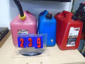 3 cans of diesel. As shown. CASH ON SITE ONLY. PICKUP IS MONDAY MAY 4TH FROM 11 AM TO 4 PM. REGARDLESS WHAT THE SCHEDULE STATES.