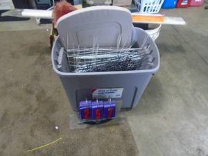 Yard fence, bucket of wire & box of misc. As shown. CASH ON SITE ONLY. PICKUP IS MONDAY MAY 4TH FROM 11 AM TO 4 PM. REGARDLESS WHAT THE SCHEDULE STATES.