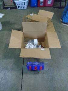 Blender, box of belts & brackets & bulbs. As shown. CASH ON SITE ONLY. PICKUP IS MONDAY MAY 4TH FROM 11 AM TO 4 PM. REGARDLESS WHAT THE SCHEDULE STATES.