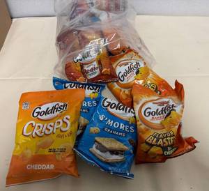 12x Variety of Goldfish