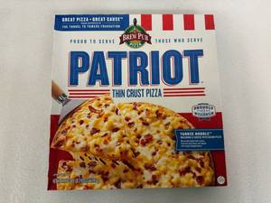 2x Brew Pub Macaroni & Cheese WBacon Pizza