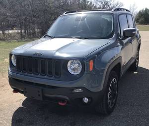 2016 Jeep Renegade Trailhawk 4X4