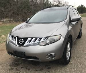 2010 Nissan Murano  AWD
