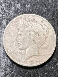 1935-S US PEACE SILVER DOLLAR
