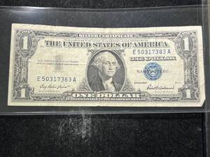 1957 US BLUE SEAL $1 SILVER CERTIFICATE