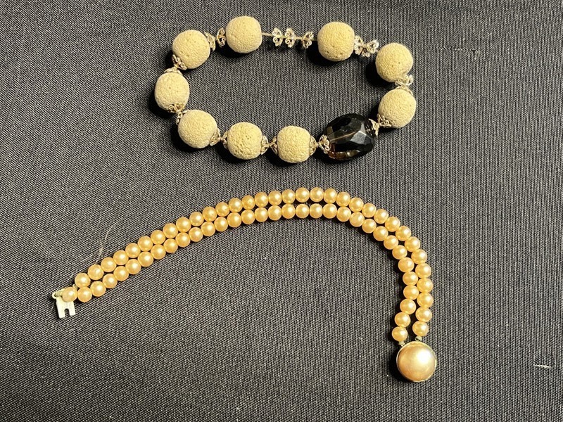 VTG Double-Strand Pearl Bead Bracelet (unauthenticated) & Cream Textured Bead Stretch Bracelet with Black Faceted Accent