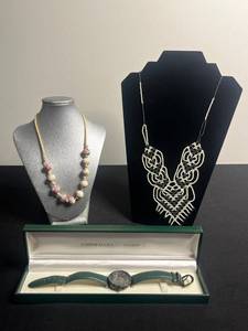 VTG Beaded Necklaces & Connemara Marble Watch - untested