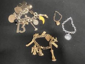 VTG Charm Bracelets Mixed Lot (Lot of 4)