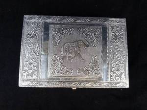 Handicraft Made in India Ornate Elephant Motif Trinket Box - Velvet Interior 8x2.5