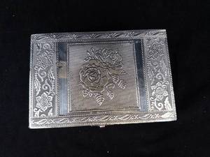 Handicraft Made in India Embossed Rose Motif Trinket Box with Floral Border