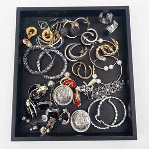 Assorted Costume Jewelry Lot - Earrings, Bracelets, Rings & Pendants