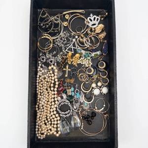 Assorted Costume Jewelry Lot - Pearls, Turquoise & Drusy Pendants, Hoops & Crosses