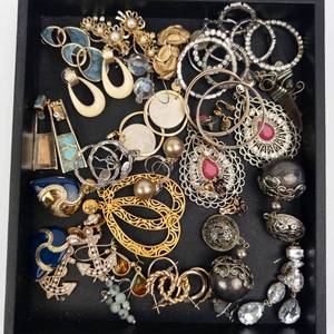 Assorted Costume Jewelry - Earrings, Necklaces, Bracelets & Rings