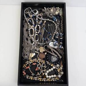 Assorted Costume Jewelry Lot - Necklaces, Bracelets & Pendants