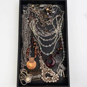 Assorted Fashion Necklaces & Chains - Mixed Jewelry