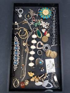 Assorted Costume Jewelry Lot - Necklaces, Bracelets, Rings, Earrings & Brooches