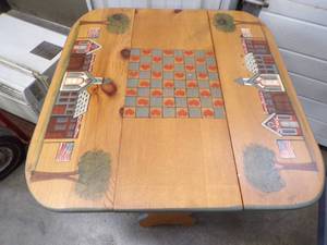 Small Table with drop down sides