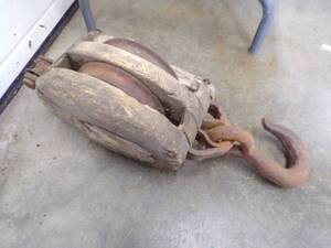 Huge Block and Tackle