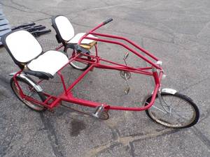 Twin Ped Double Seat 3 Wheel Bike