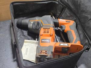 Ridgid� 18V SDS Plus Rotary Hammer R86710