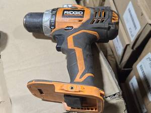 Ridgid� 18V 12 Drill R86008
