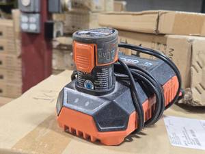 Ridgid� Battery Charger with 12V 2.0Ah Battery Pack