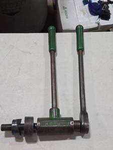 Greenlee� 1804 Knock Out Puller