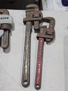 Lot of (2) Pipe Wrenches 18 and 14