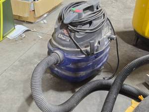 Shop-Vac� Hawkeye Wet  Dry Vac