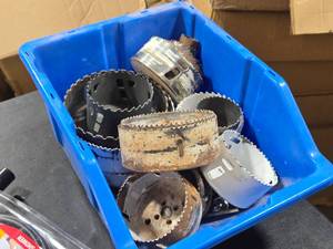 Lot of (1 Bin) Hole Saws (used)