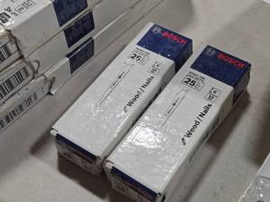 Lot of (2 Boxes) Bosch WoodNails Reciprocating Saw Blades RSN6V-25B 25-count ( 50 total items ) 6 x 58 TPI (in original packaging)