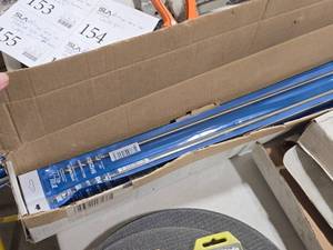 Lot of (22) Tru-Cut Bellhanger BH25024 24 x 14 (in original packaging)