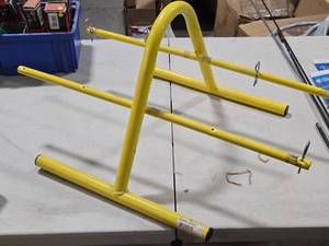 Dottie 8 Spool Wire Hand Tote DD205HT