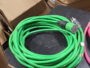 Century Pro Lock 100 123 SJTW Extension Cord  Lighted (green)