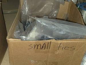 Lot of (1 Box) Zip Ties 4 to 7 lengths  various