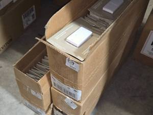 Lot of (93) Lutron Pico Wireless Control #PJ2-2B-GWH-L01