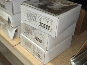 Lot of (3 Boxes) Leviton Stainless 2-gang Wall Plate #84409-40 10-count ( 30 total items ) (in original packaging)