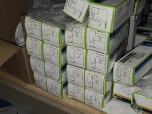 Lot of (18 Boxes) Leviton Decora Adapter Plate with Mounting Screws #80414-GY 5-count ( 90 total items ) (in original packaging)