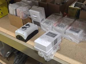 (8) Ceiling Fan Speed Control  (1) Garage Door Switch