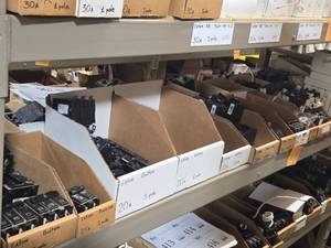 Lot of (1 Shelf) 20 Amp Circuit Breakers (assorted)