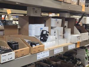 Lot of (1 Shelf) 3035 Amp Circuit Breakers (assorted)
