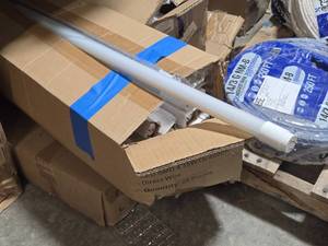 Lot of (1 Box) Lamps - LED SMD 4 15WT84000K VT-T8DW158404 Direct Wire 25-count ( 25 total items )