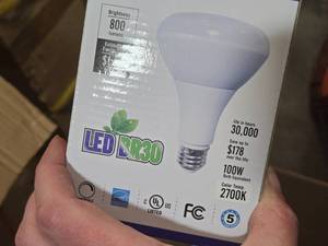 Lot of (139) PAR 20 LED BR30 Bulbs 800LM 2700K Dimmable