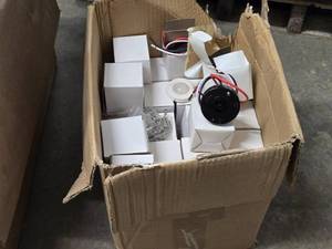 Lot of (65) 3-Pin Twist Lock Receptacles