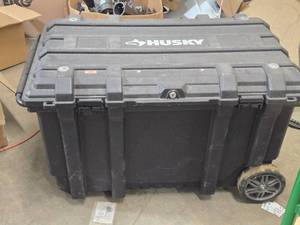 Husky Rolling Tool Box