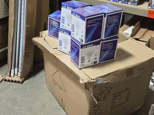 Lot of (50) LED BR40 Bulb 15W 1000LM Dimmable